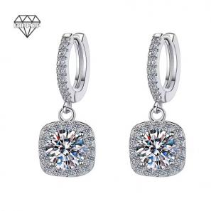 China Wholesale Moissanite Drop Earrings